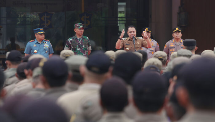 jukir liar-premanisme-tempat-usaha-disidak