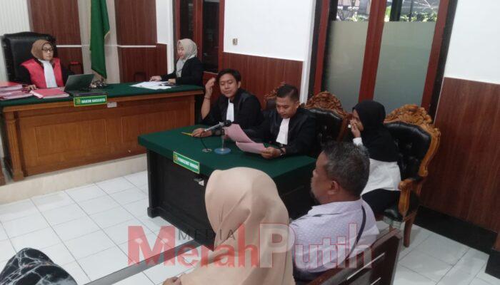 pegawai-toko-emas-novita-terjerat-penipuan