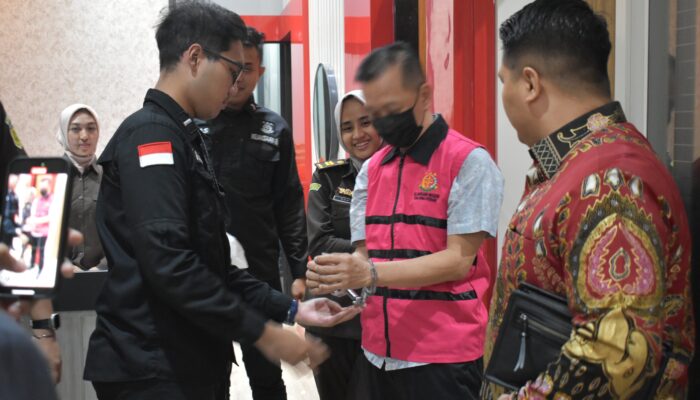 Kejari Tanjung Perak Tersangkakan Komisaris PT DJA Terkait Dugaan Korupsi Kredit Fiktif Rp7,9 Miliar