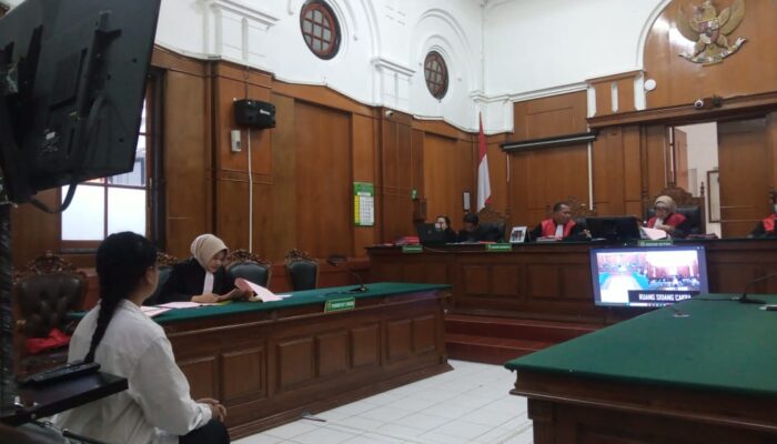 mark-up-fiktif-kasir-gaya-desicha-pt-tripalindo