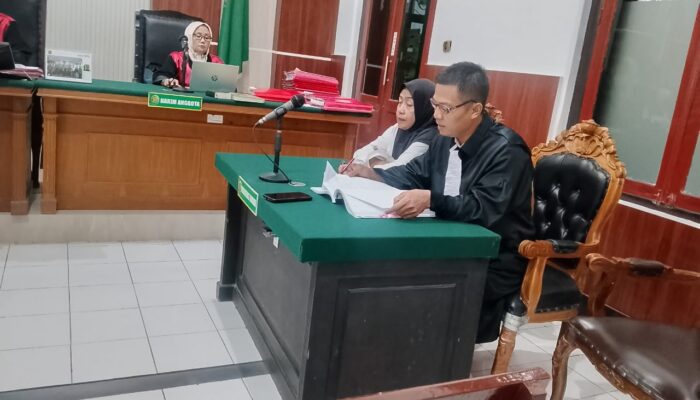 pns-pemkot-jaksel-didakwa-investasi-fiktif