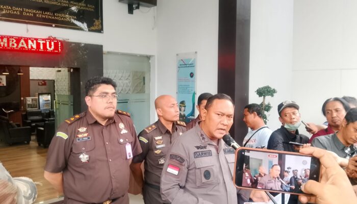 Kejaksaan Tahan 6 Tersangka Korupsi Proyek Dredging Kolam Pelindo III