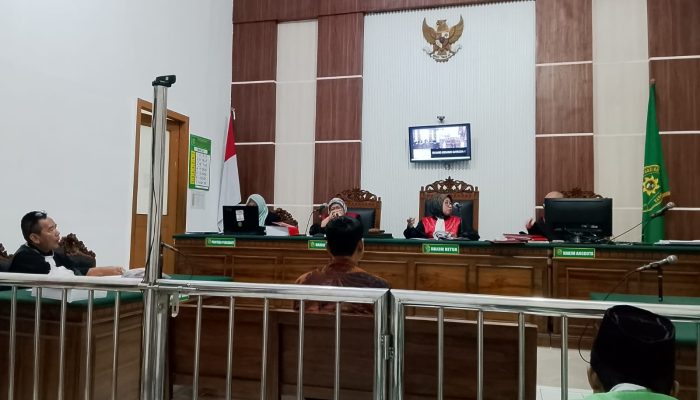 hakim-ragukan-bukti-peredaran-sabu-anansah