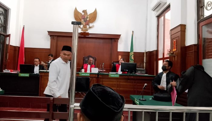 anak-perwira-polisi-didakwa-edarkan-sabu