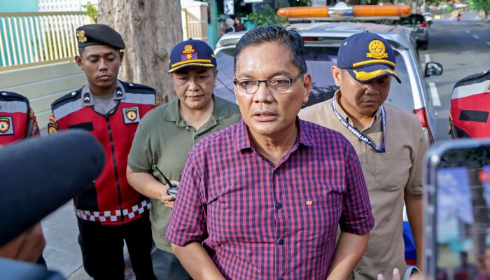 suroboyo-bus-dikepung-asap-dishub-faktanya