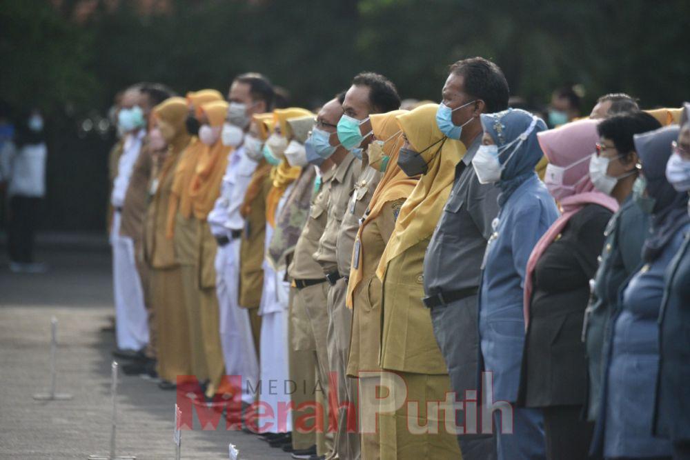 wacanakan-asn-cukup-kerja-lewat-hp