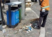Disoal Kebersihan di Kawasan Wisata, Petugas DLH Langsung Responsif