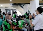 Pemkot Surabaya Tuntaskan Penyaluran BLT BBM kepada Pengemudi Ojol