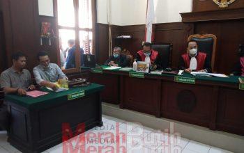 Pasutri Menggugat Owner GP Cell dan MP Store di PN Surabaya