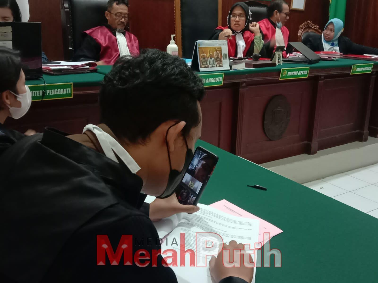 Jaksa Tuntut Mastur Penjual Bahan Peledak 2,5 Tahun Penjara