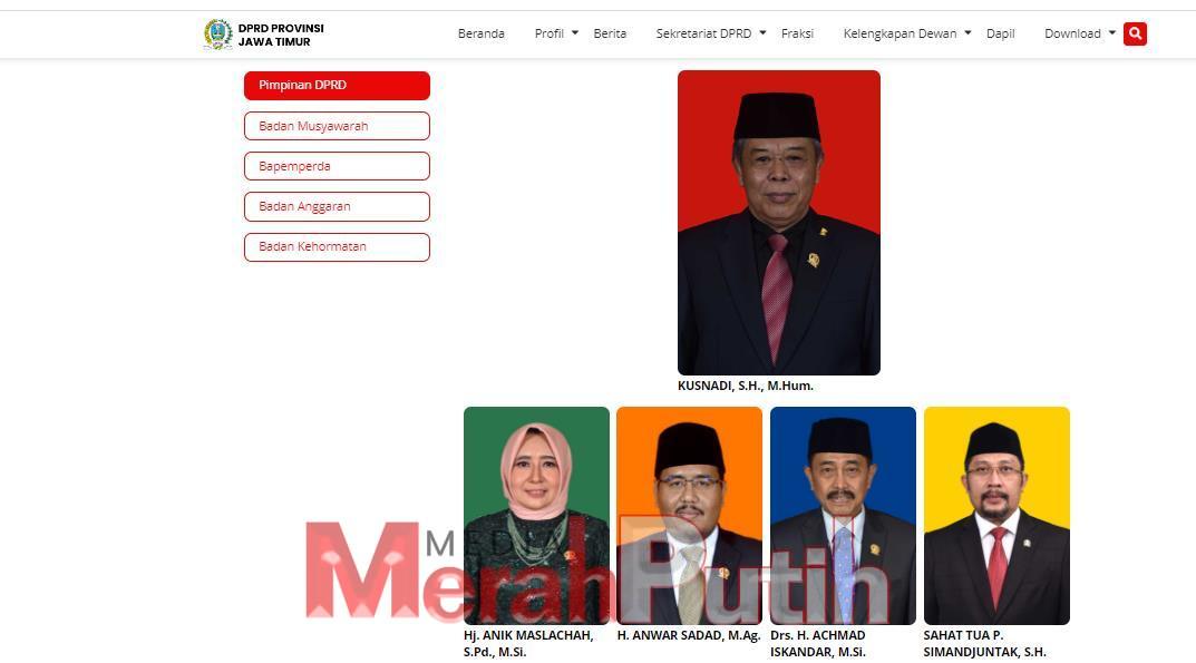Lima dari empat pimpinan DPRD Jatim yang dicegah KPK untuk bepergian ke luar negeri, mereka yaitu Kusnadi (Ketua DPRD Jatim Periode 2019 s/d 2024), Anik Maslachah (Wakil Ketua DPRD Jatim Periode 2019 s/d 2024), Anwar Sadad (Wakil Ketua DPRD Jatim Periode 2019 s/d 2024) dan Achmad Iskandar (Wakil Ketua DPRD Jatim Periode 2019 s/d 2024) I dok DPRD Jatim