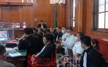 Hakim Vonis Bebas Kompol Wahyu Setyo dan AKP Bambang Sidik