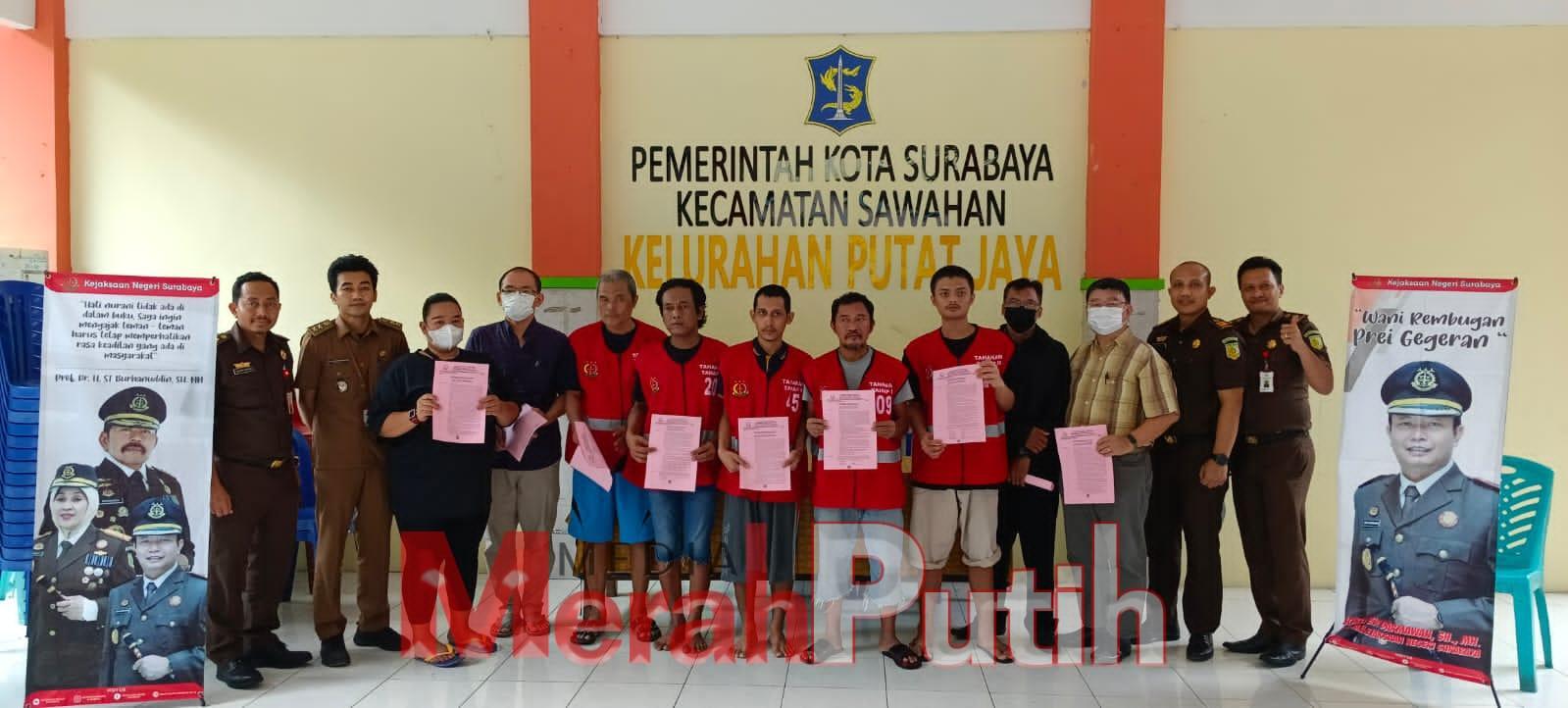 kejari-surabaya-hentikan-9-perkara