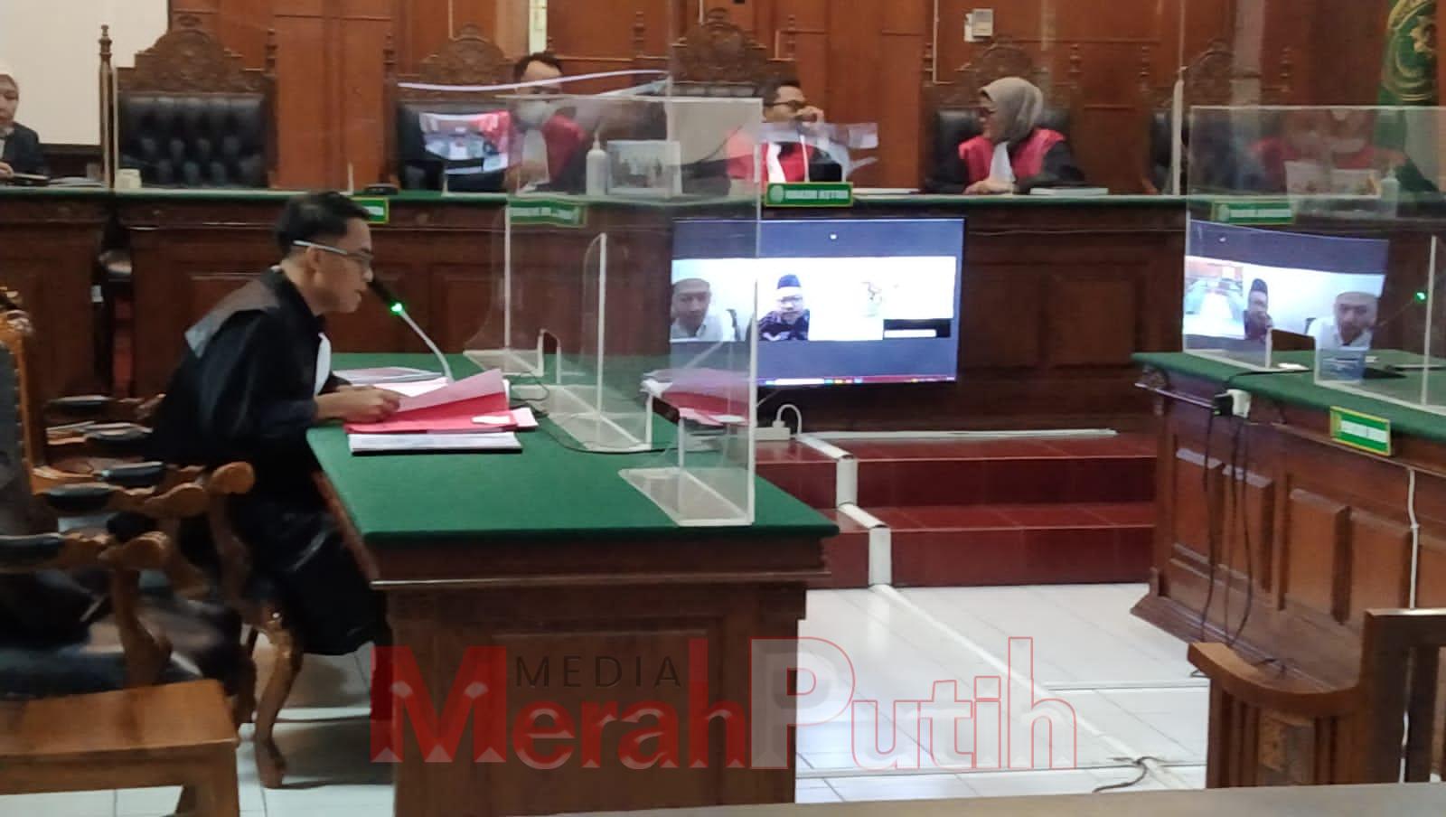 jaksa-tuntut-pengemplang-pajak-denda-125-juta