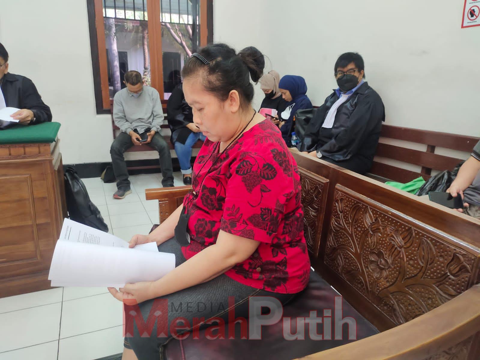 sri-yuliani-dituntut-30-bulan-penjara