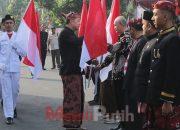 Sukseskan Pembagian 10 Juta Bendera Merah Putih, Semua ASN Pemkot Surabaya Wajib Sumbang Bendera