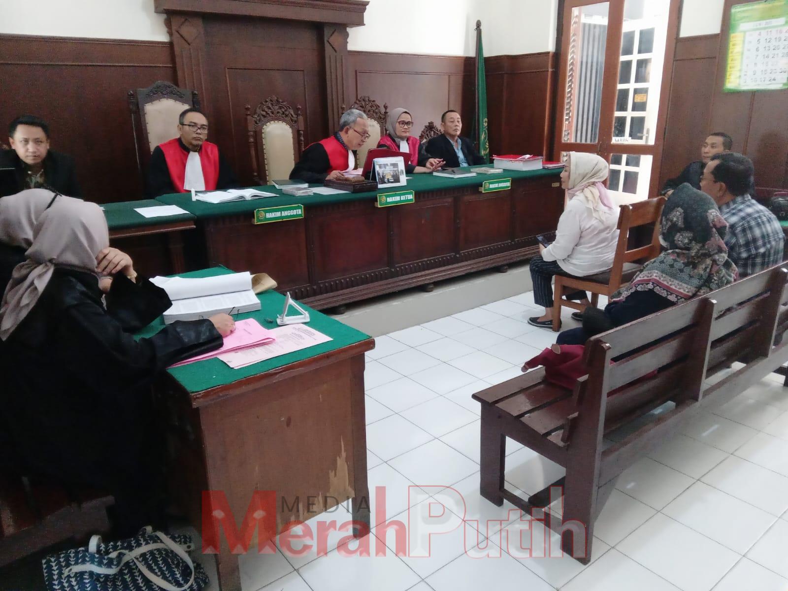 hartini-pns-dindik-jatim-jaminkan-shm-di-bank