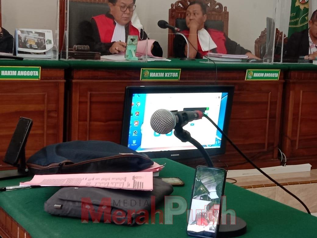 jual-produk-implora-palsu-terdakwa-dituntut