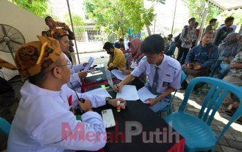 Mengharukan Tebus 529 Ijazah Pelajar SMA/SMK Swasta se-Surabaya