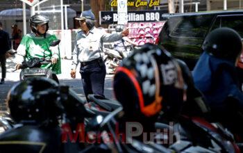 Masyarakat Diajak membantu Amankan PAD Kota Surabaya Lewat Karcis Parkir