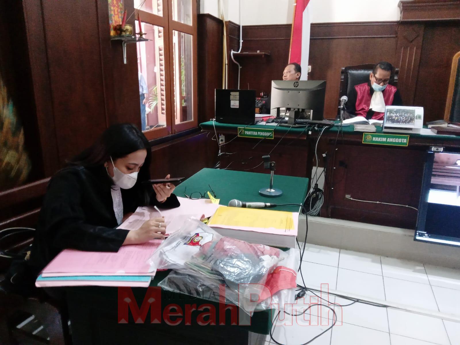 jual-selongsong-peluru-pindad-wahyu-dituntut