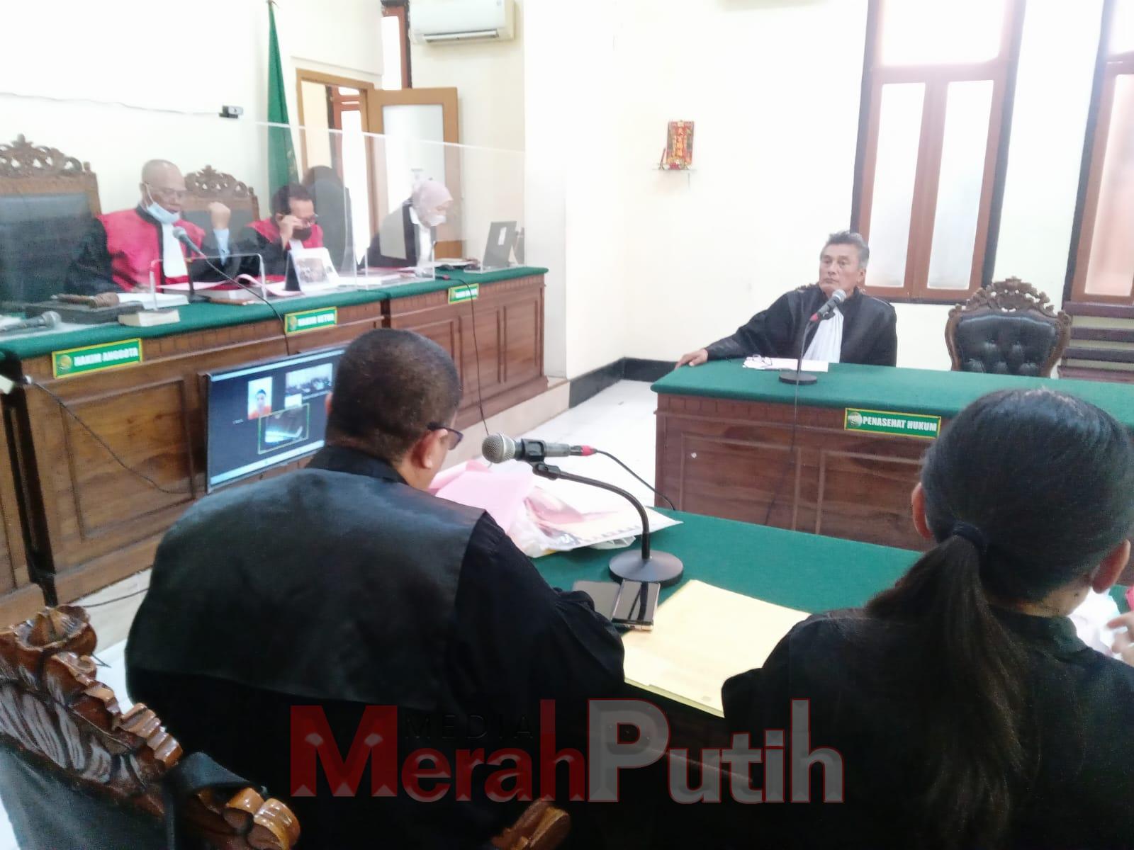 bahan-peledak-untuk-bom-ikan-hamid-lukman