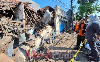 Diduga Kelalaian Kontraktor Pelaksana Proyek, 3 Rumah Ambruk di Kapasari, DSDABM Surabaya: Bangunan itu tidak memiliki Pondasi kuat