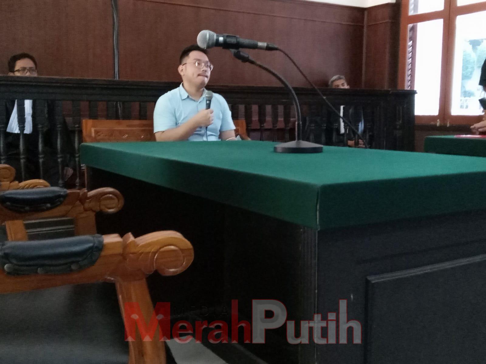 bos-treate- meatfood- tipu-investor