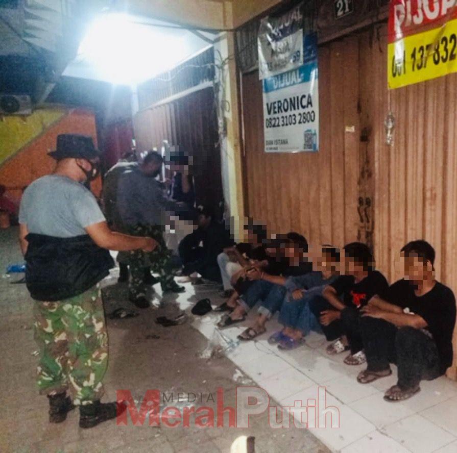 satpol-pp-surabaya-amankan-remaja-pesta-miras