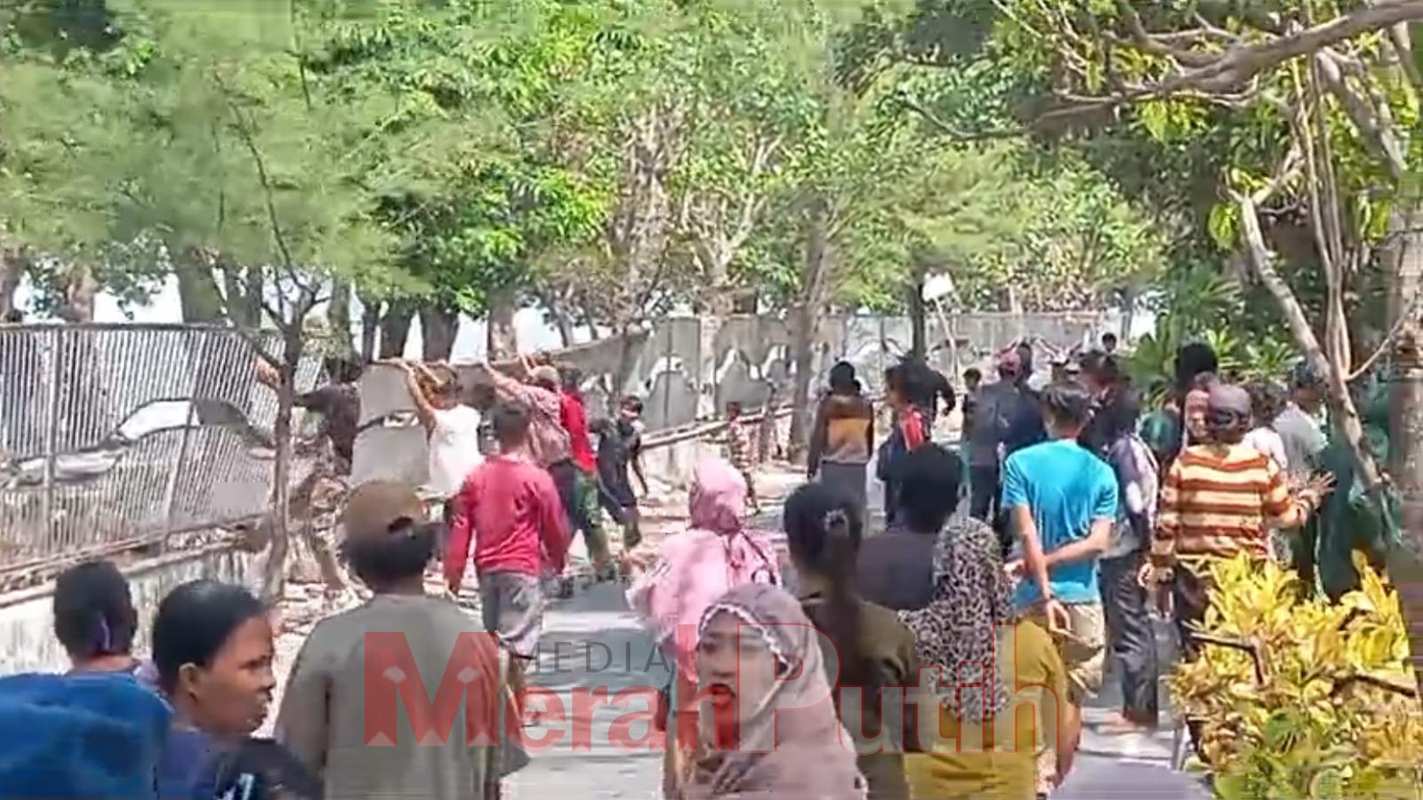 pelaku-perusakan-pagar-di-pantai-kenjeran