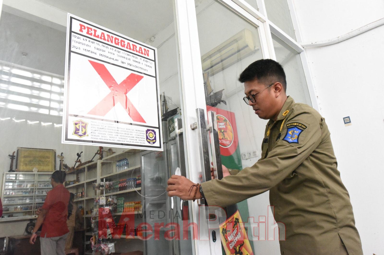 toko-penjual-mihol-tak-berizin-di-perkampungan