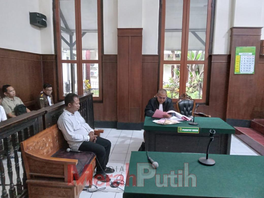 pupuk-bersubsidi-ditimbun-dijual-harga-mahal