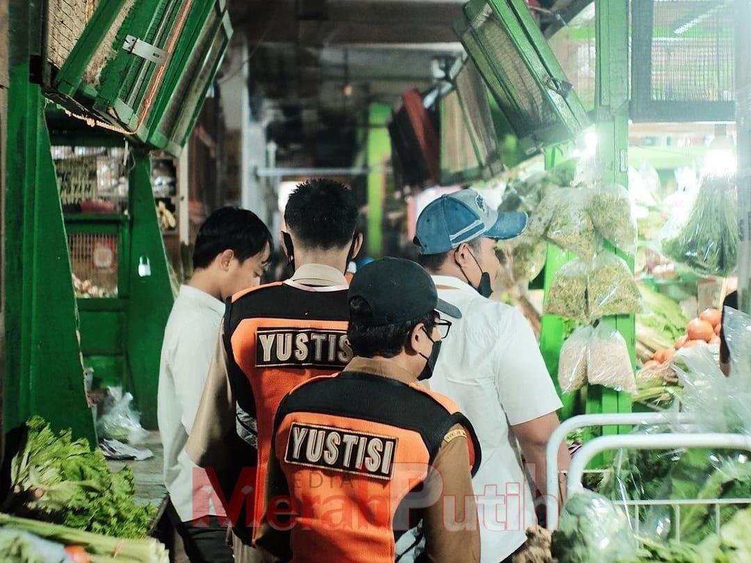 pelanggar-buang-sampah-sembarangan-yustisi