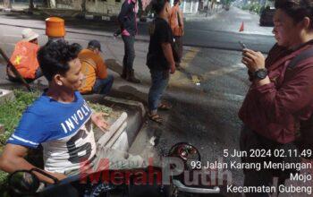 Proyek Jalan fleksibel kolektor di Karang Menjangan Makan Korban Pengendara Motor