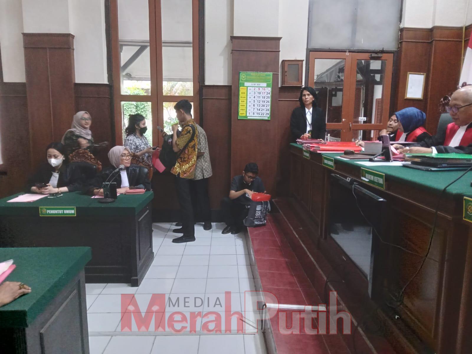 drama-seorang-marketing-merugikan-perusahaan