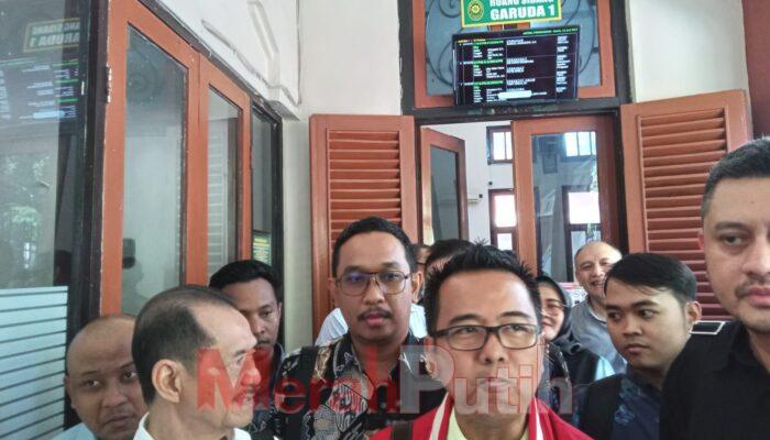 Ketidaklengkapan Hakim Sidang Dugaan Pemalsuan Penggelembungan Tagihan PT Hitakara Tertunda