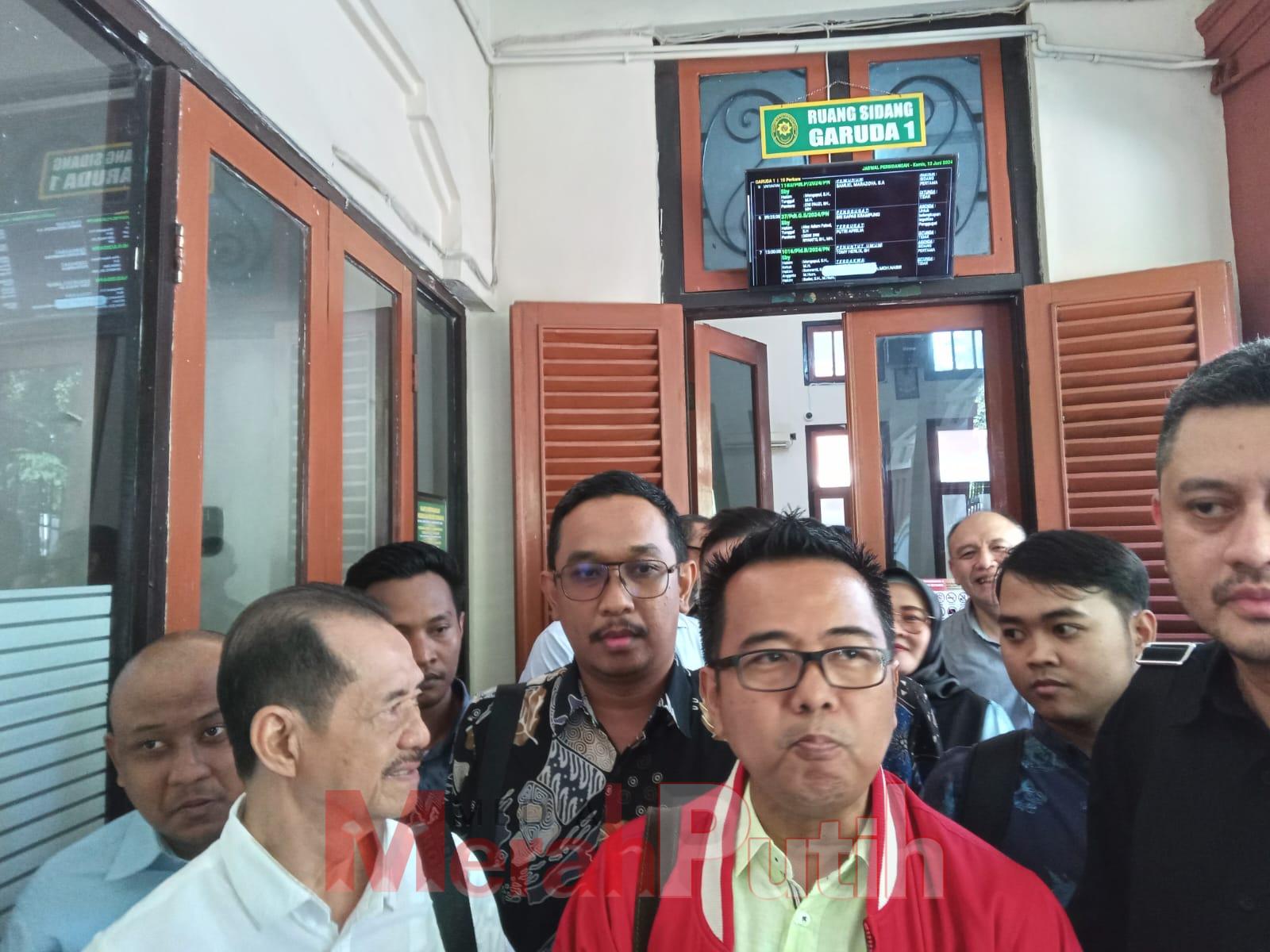 ketidaklengkapan-hakim-sidang-pemalsuan-ditunda