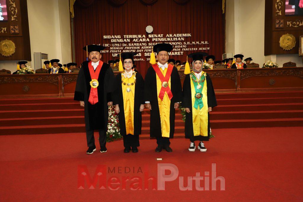 jam-pembinaan-jadi-guru-besar-ilmu-hukum