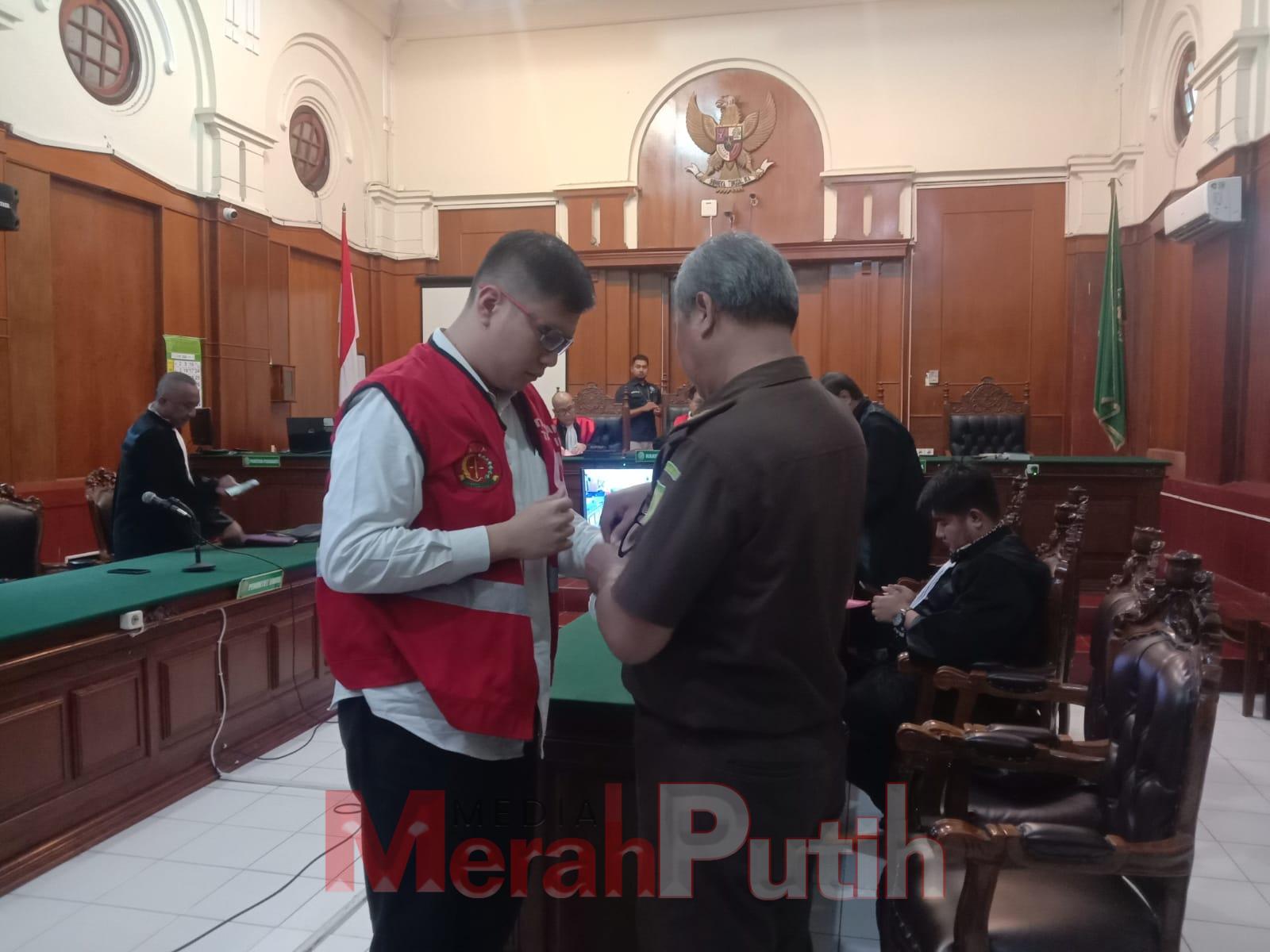 ronald-tannur-dituntut-12-tahun-penjara