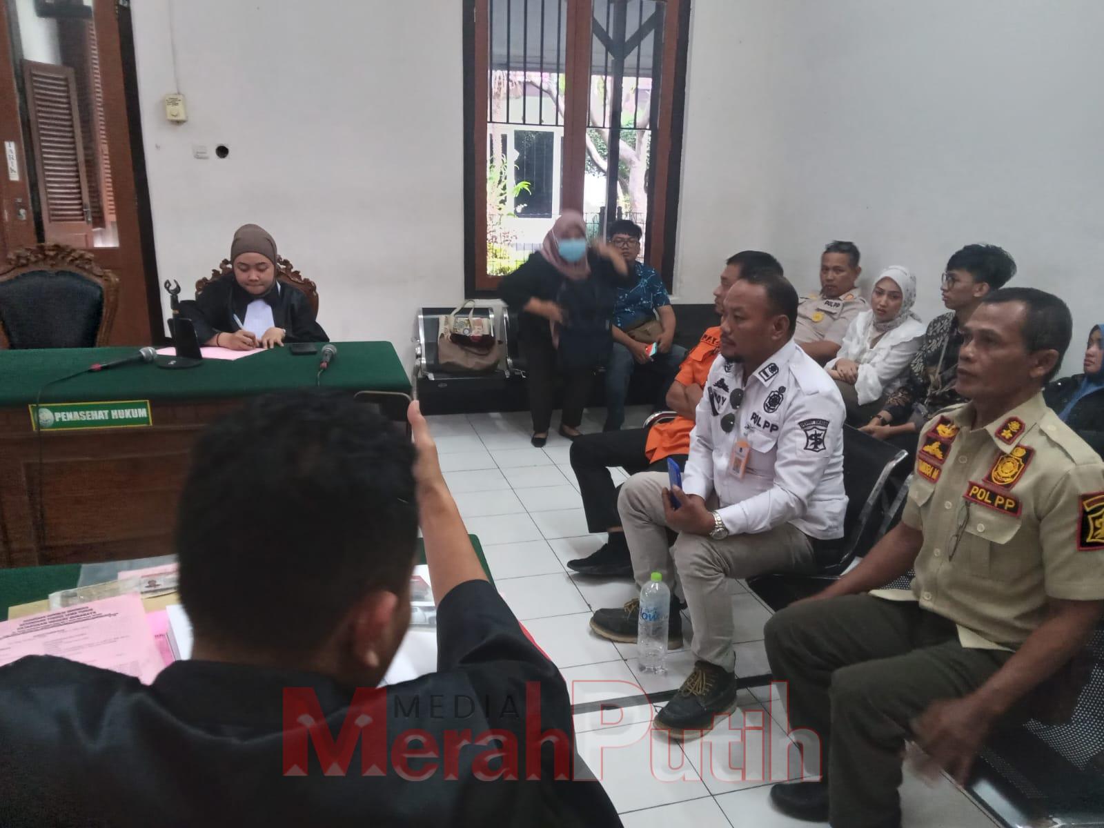 pengendara-mabuk-tabrak-petugas-satpol-pp