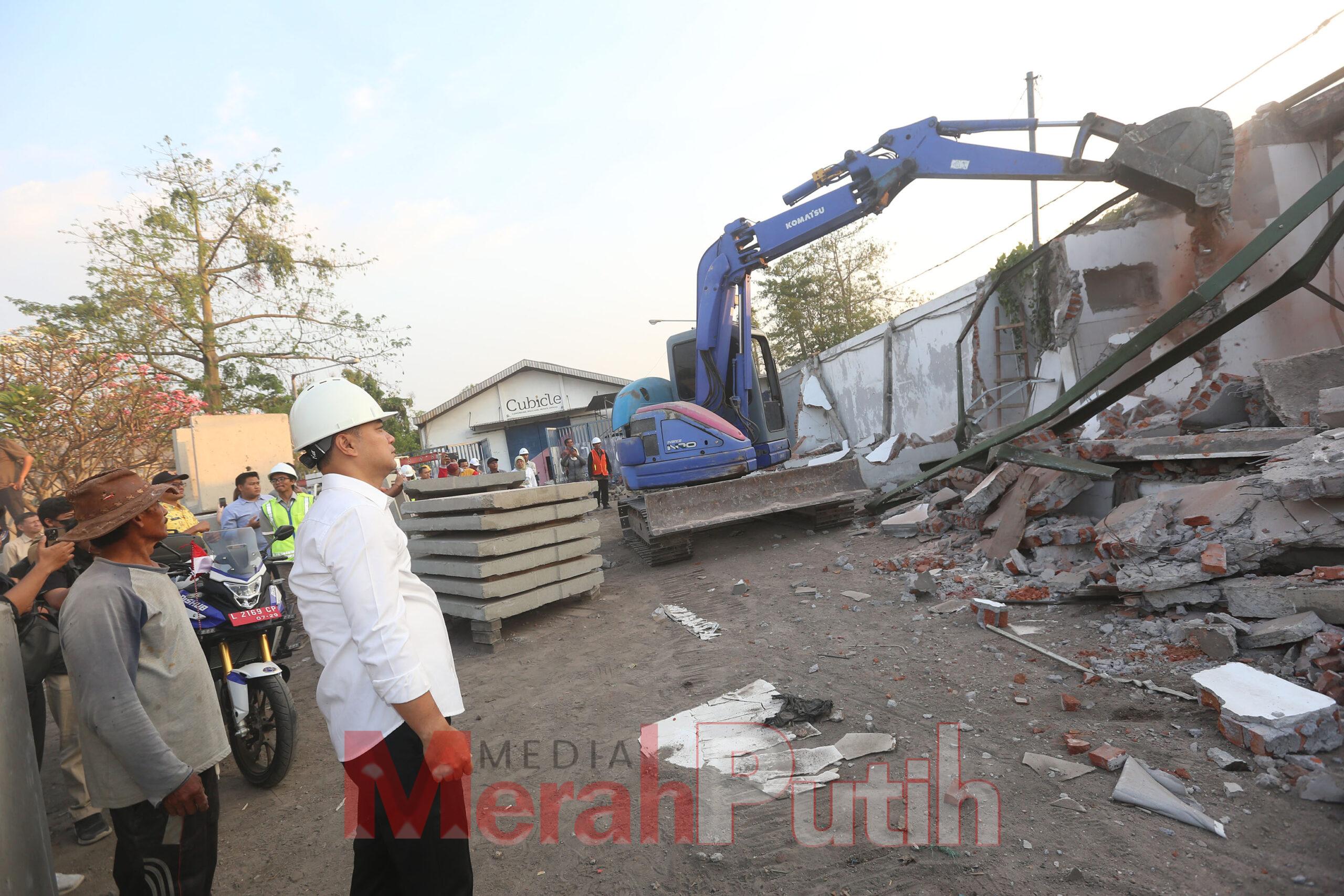 pelebaran-jalan-raya-menganti