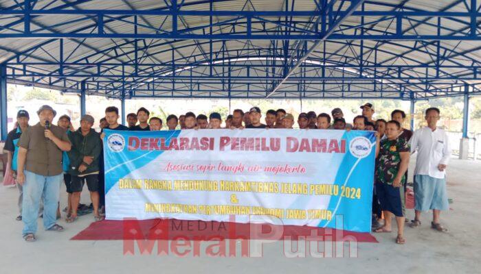 Driver Tangki Air di Mojokerto Deklarasi Damai Pilkada Jatim 2024