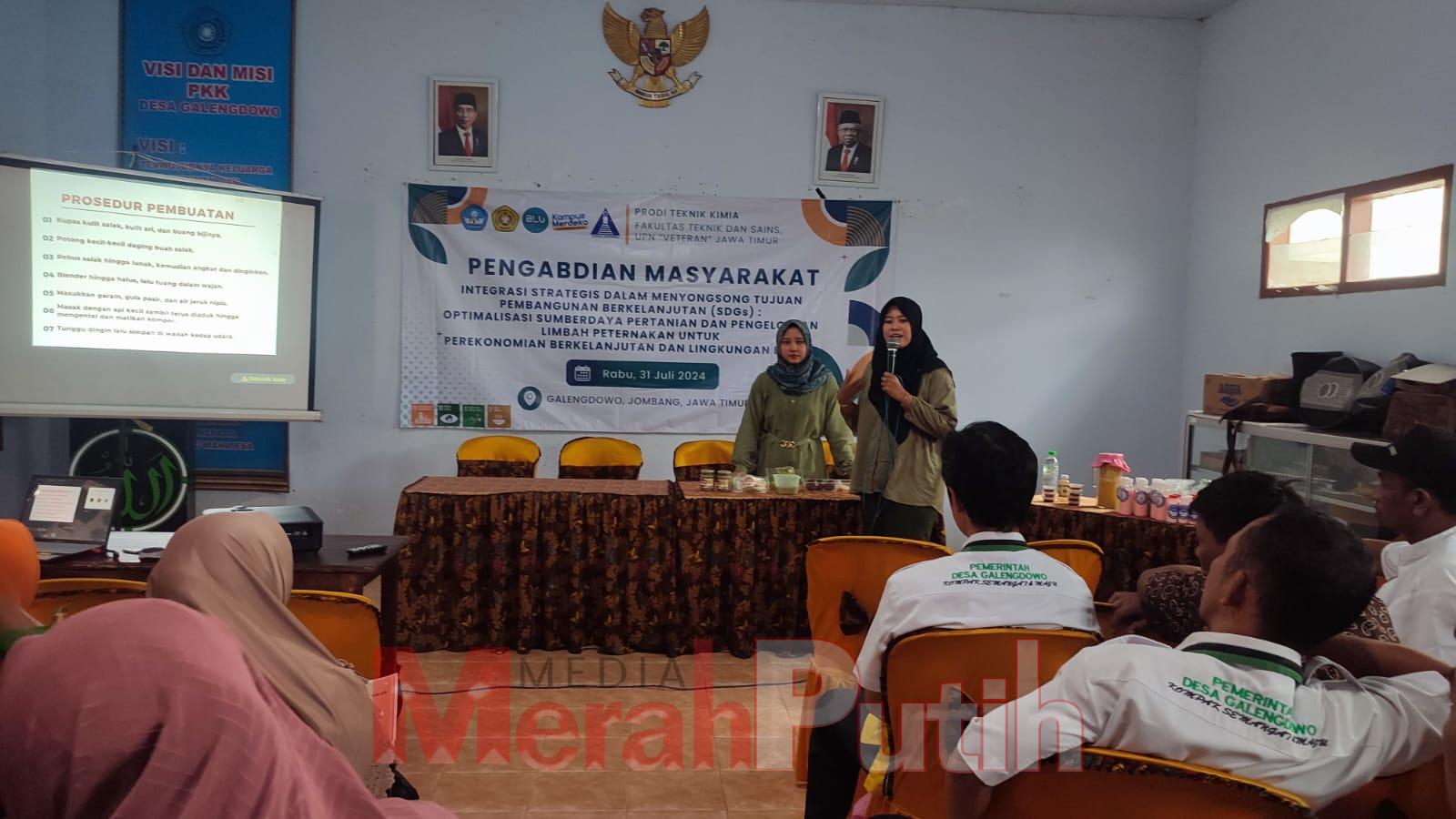 upn-jatim-pelatihan-selai-salak-galengdowo