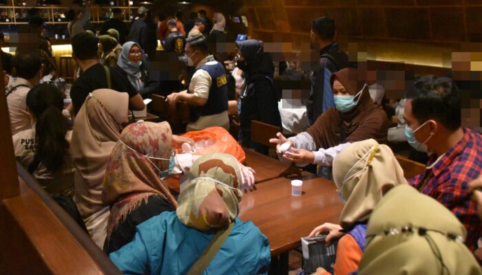 Dua RHU di Kawasan Surabaya Barat Disidak, 93 Pengunjung Dites Urine