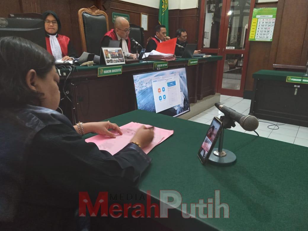 2-pengngunjung-café-alexa-masuk-bui