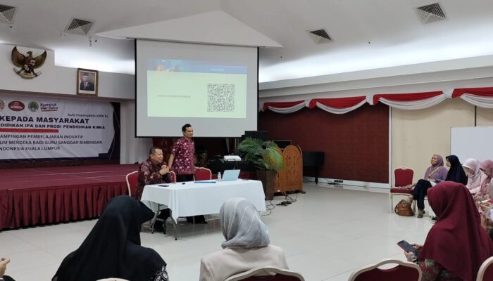 Unesa Dorong Inovasi Pembelajaran Sains di Malaysia dengan Pendekatan STEAM-ESD