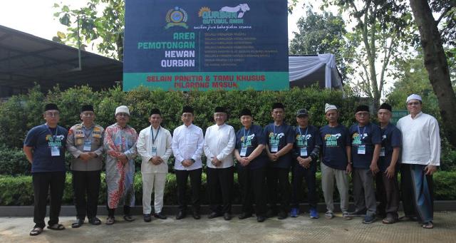 Menteri-Kebudayaan-Fadli-Zon-Surau -Qutubul-Amin