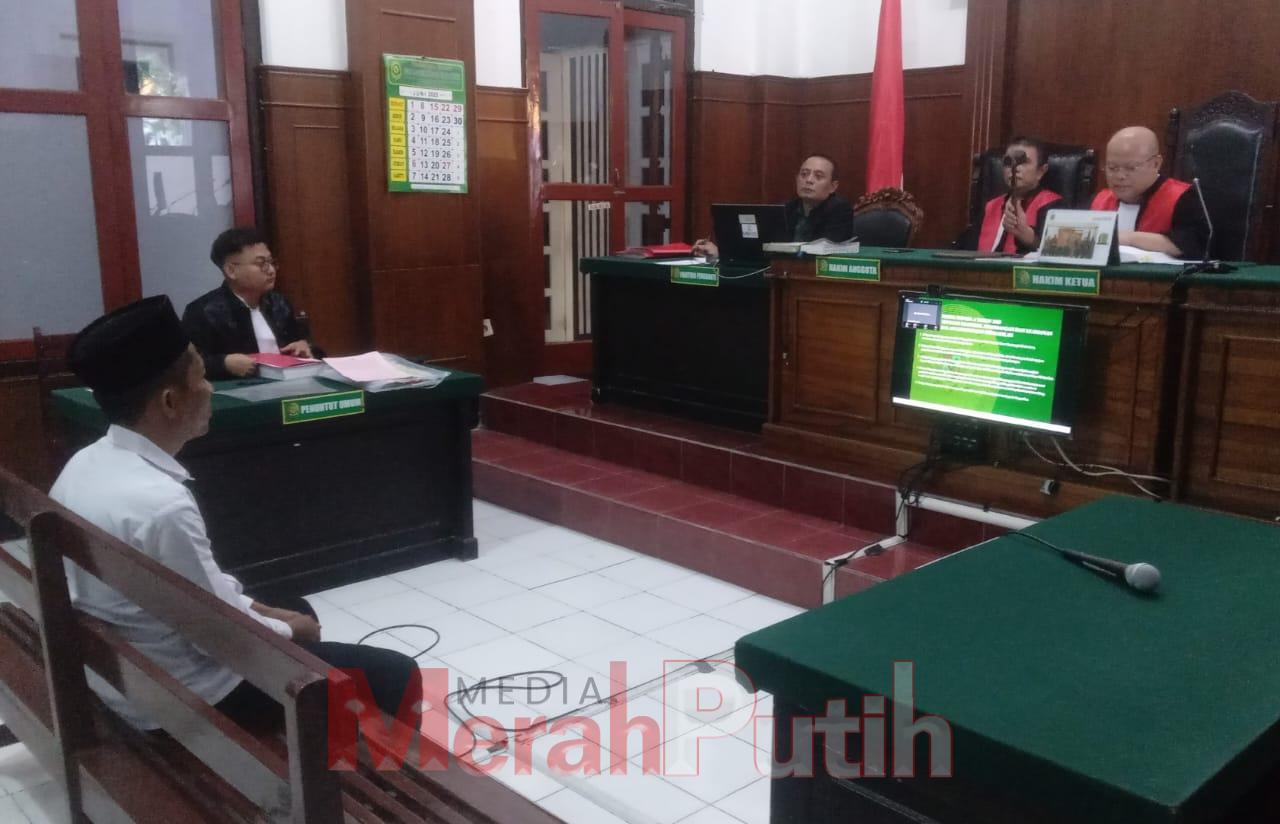 kasus-pemalsuan-pupuk-dl-100-ismaryono