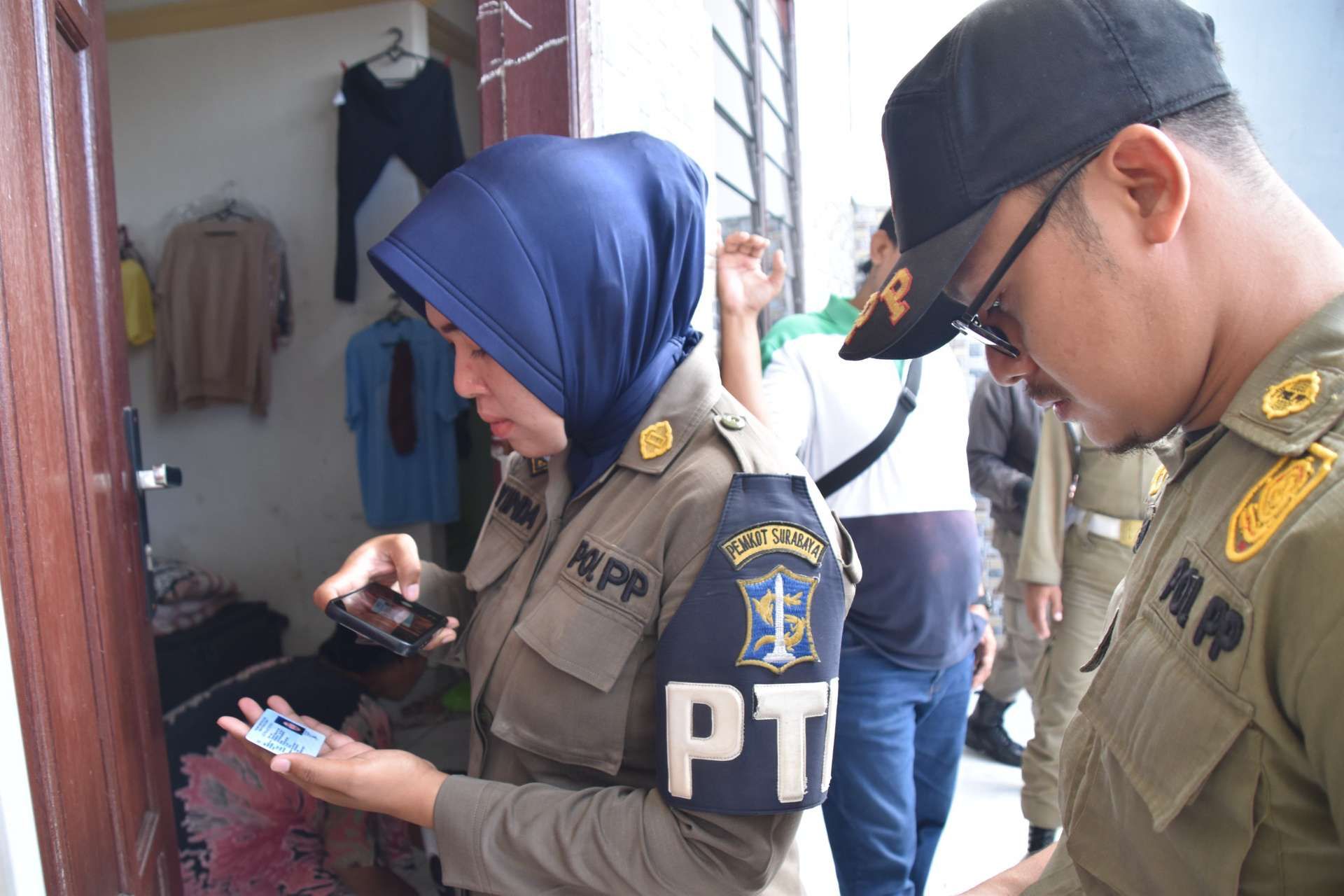 rumah-kos-permukiman-warga-di-surabaya