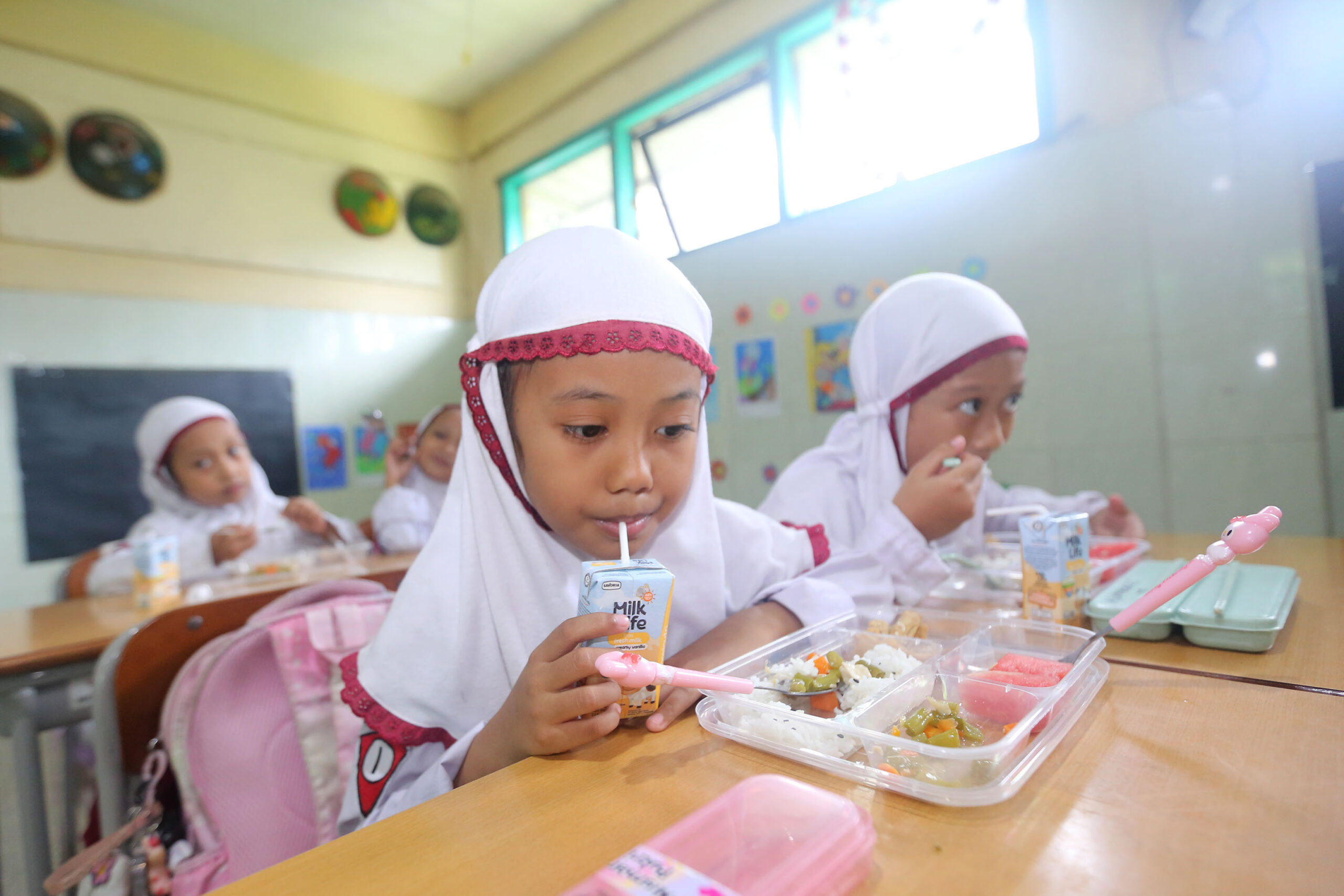 eri-cahyadi-bentuk-satgas-mbg-di-surabaya